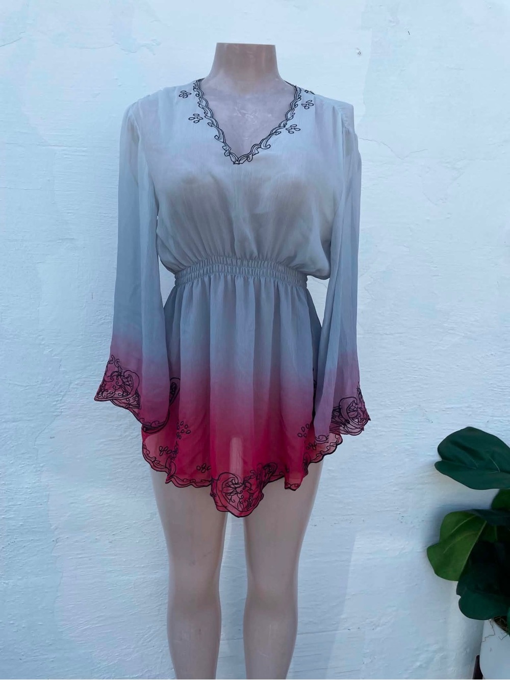 Light Gray Sheer Polyester Scarf with Pink Trim